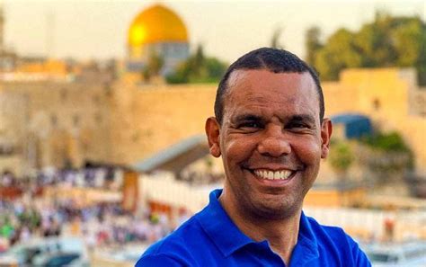 Pastor e arqueólogo Rodrigo Silva: a arqueologia comprova a fé e a Bíb.